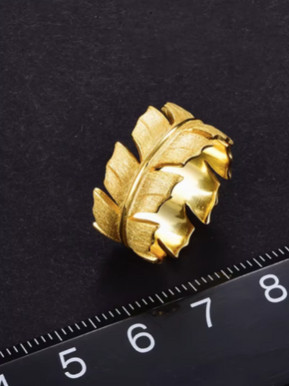 "Golden Plume" Feather Ring